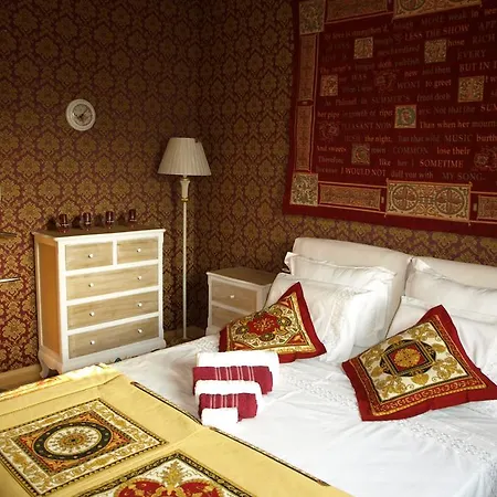 Red Lux Budva